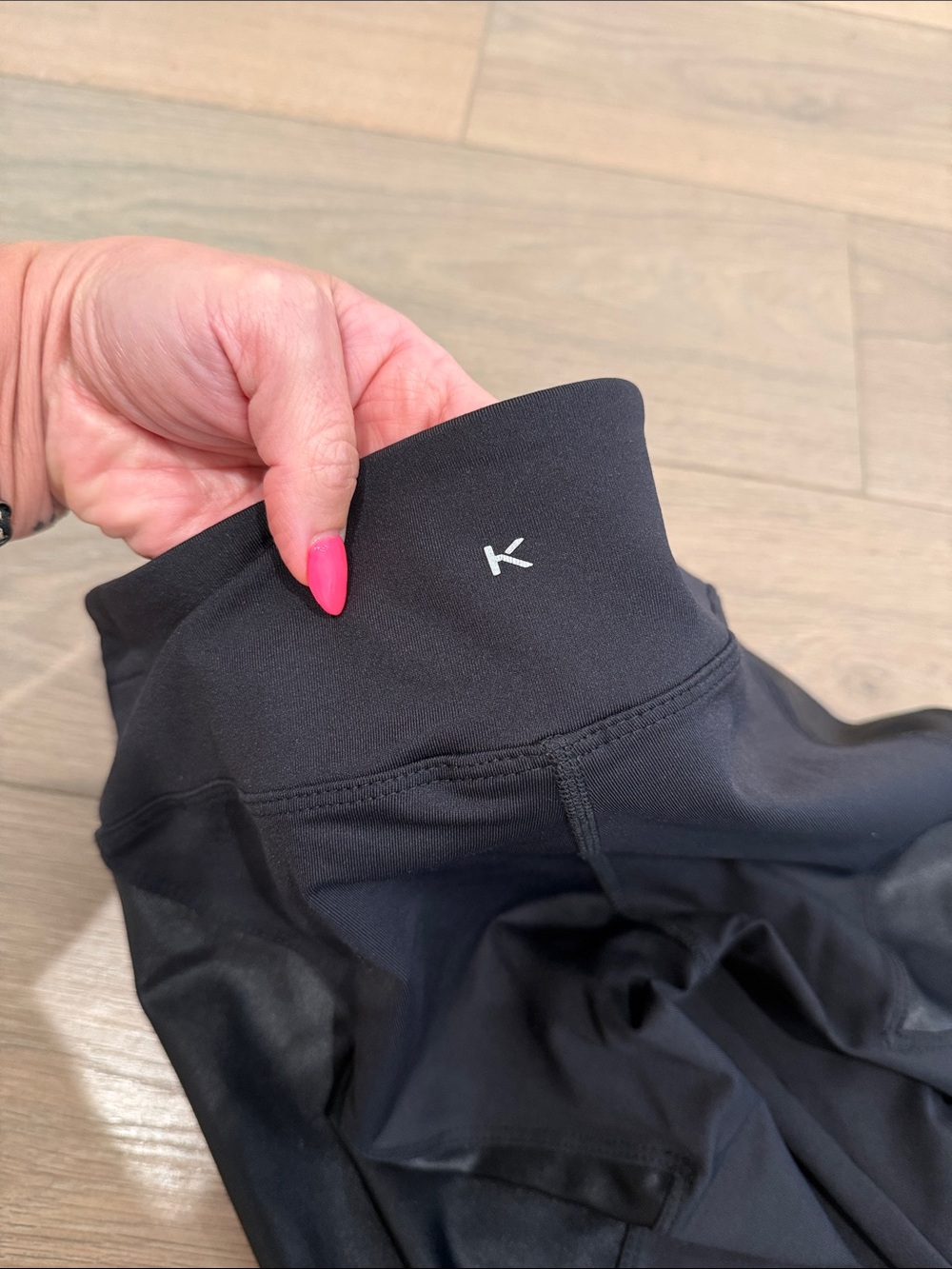 KORAL Black Forge Mid Rise Legging Shiny Contrast Panels Active Gym Size Small - Picture 6 of 7
